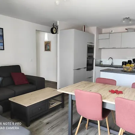 Apartment Le Clos Des Merisiers - Au Coeur De La Ville, Bel Tres Fonctionnel ! Mae-2494