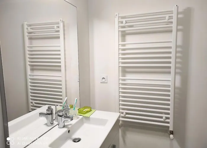 Apartment Le Clos Des Merisiers - Au Coeur De La Ville, Bel Tres Fonctionnel ! Mae-2494